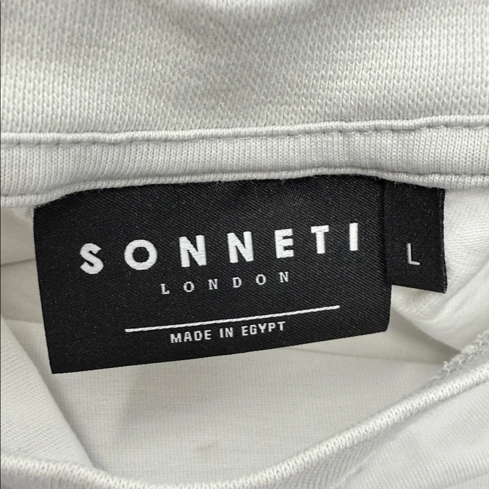 London Sonneti  Kids White Logo T-Shirt size L graphic tee